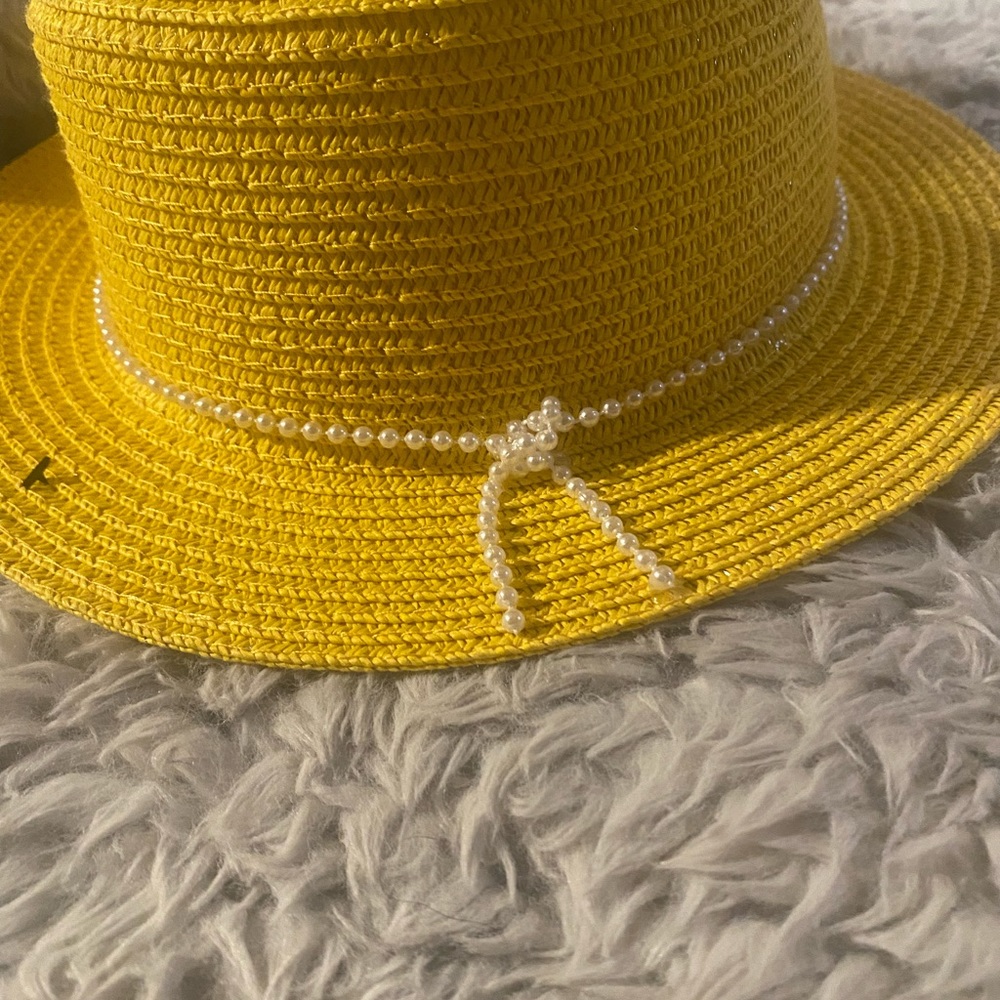 Straw hat